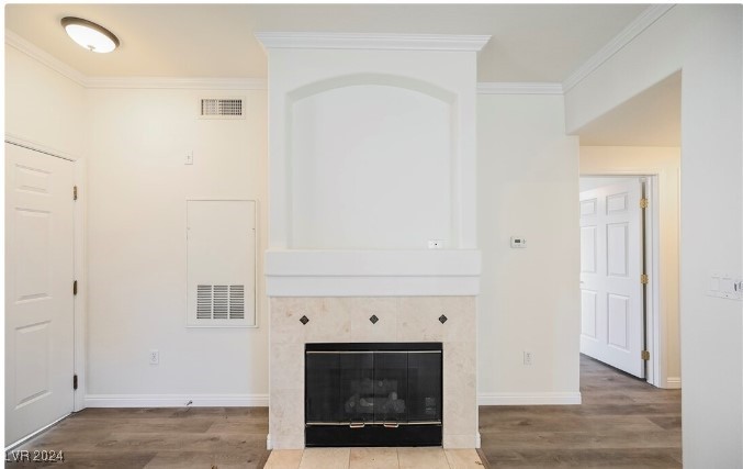 1301 Red Gable Lane 101