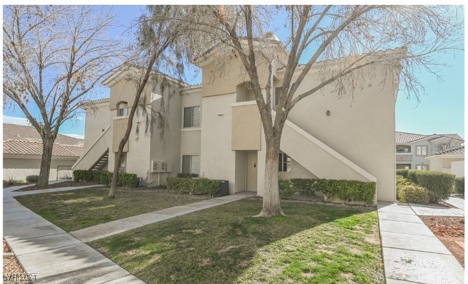 1301 Red Gable Lane 101