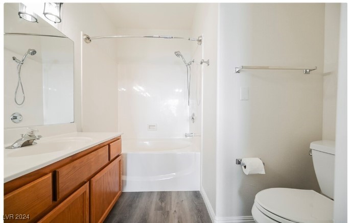 1301 Red Gable Lane 101