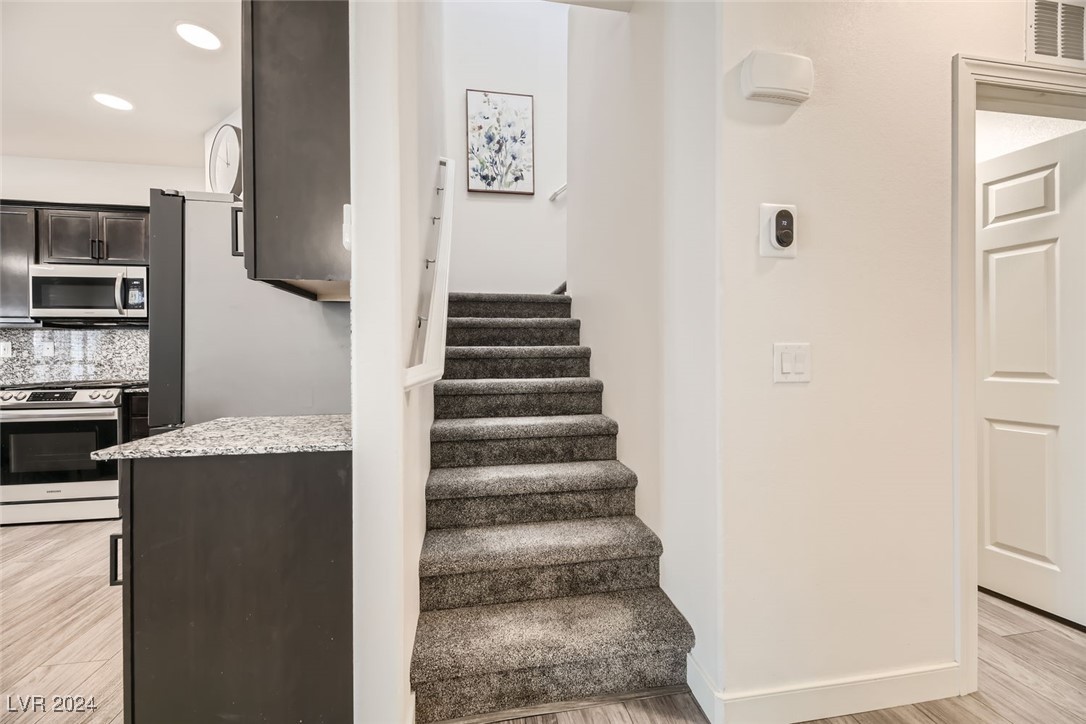 6464 Clara Bow Avenue 103