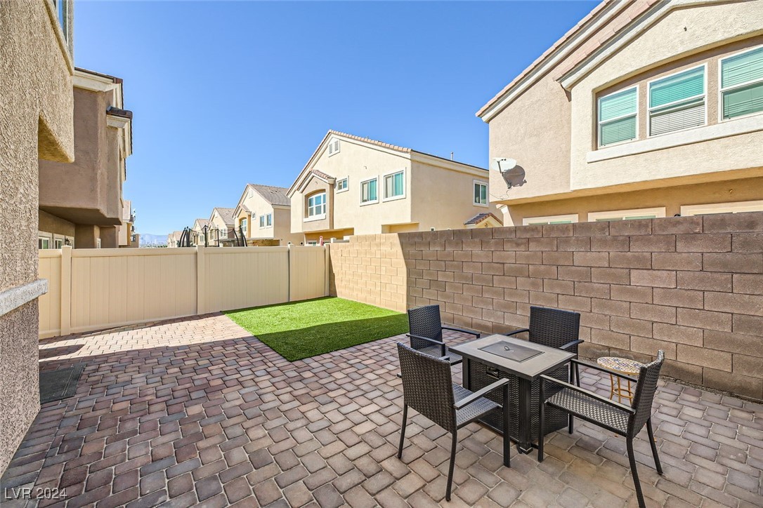 6464 Clara Bow Avenue 103