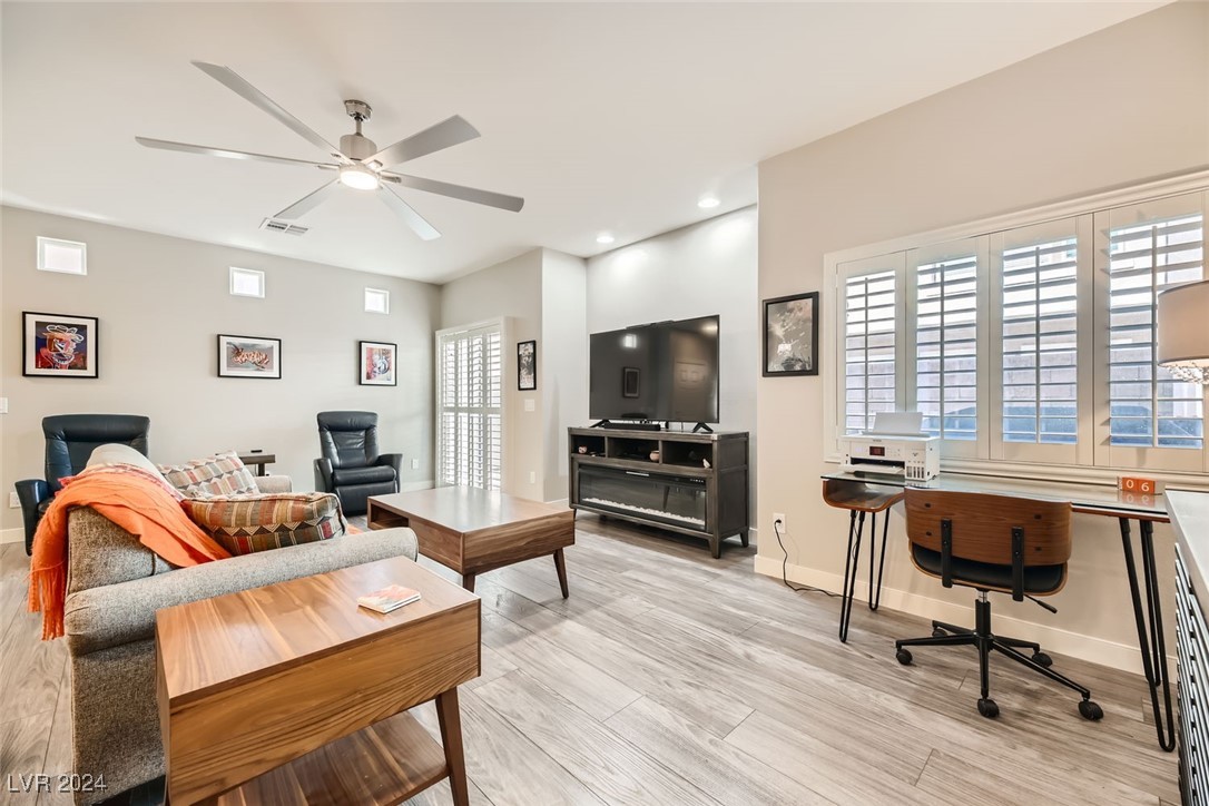 6464 Clara Bow Avenue 103