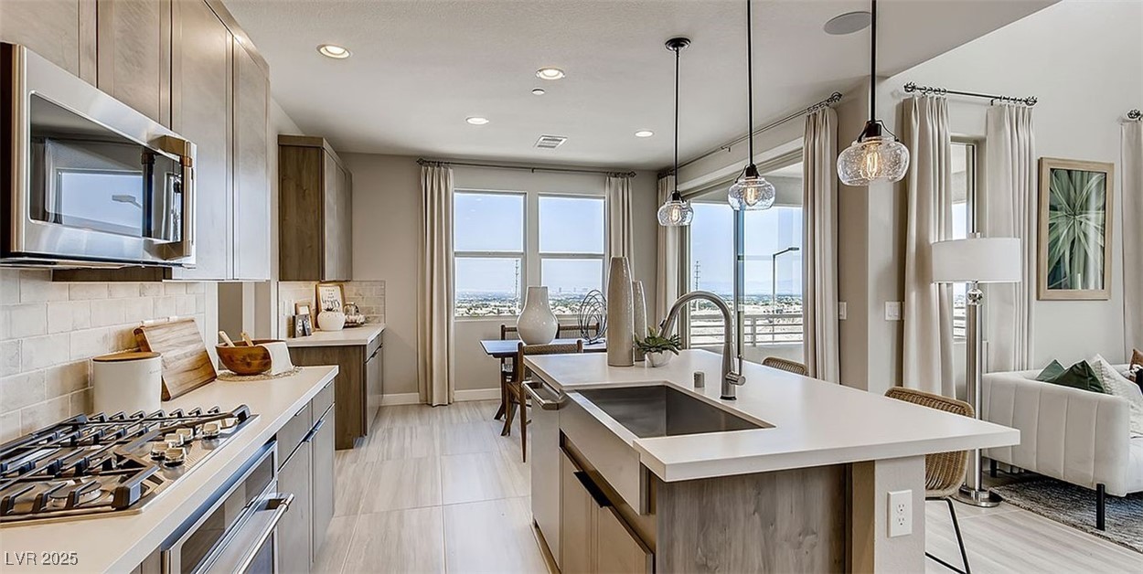 726 Amethyst Point Way