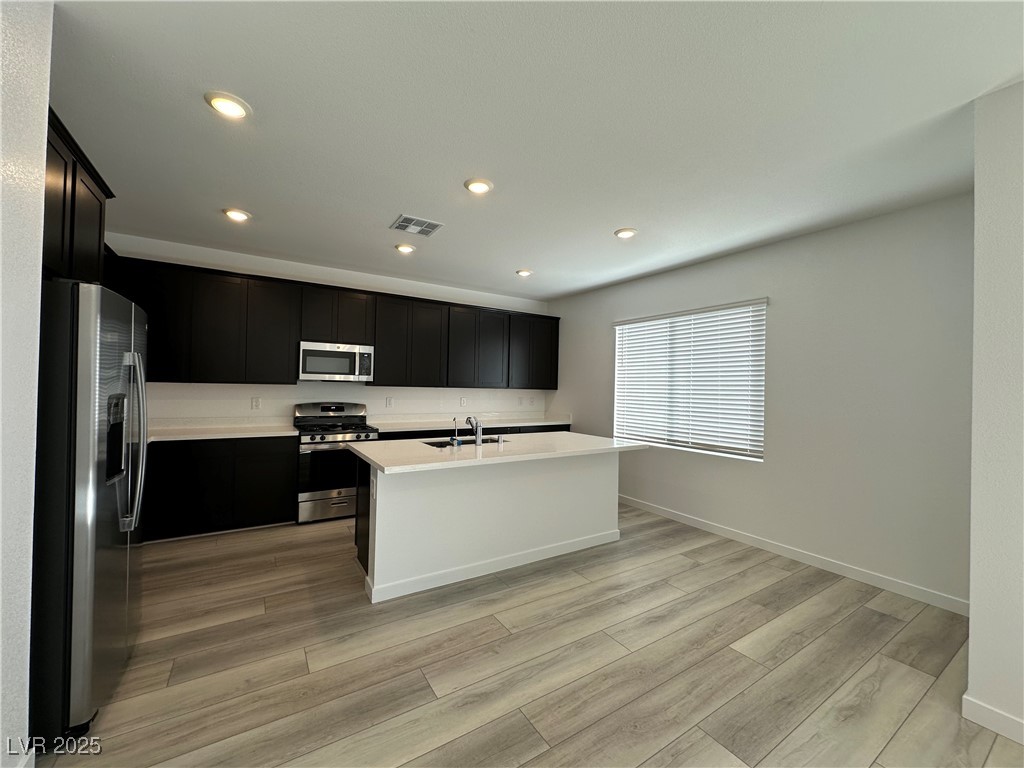 8371 Meridian Ridge Avenue