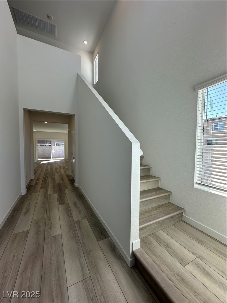 8371 Meridian Ridge Avenue