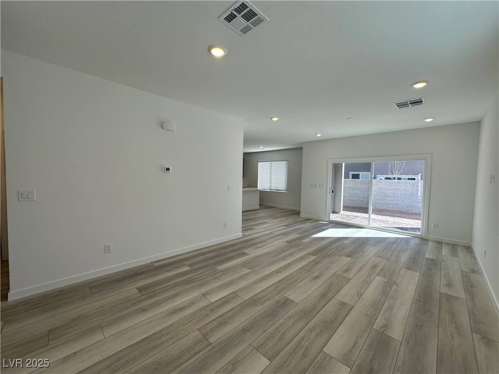 8371 Meridian Ridge Avenue