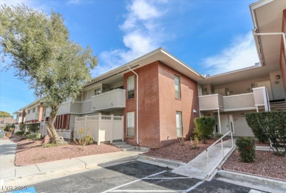 2866 Loveland Drive 2017