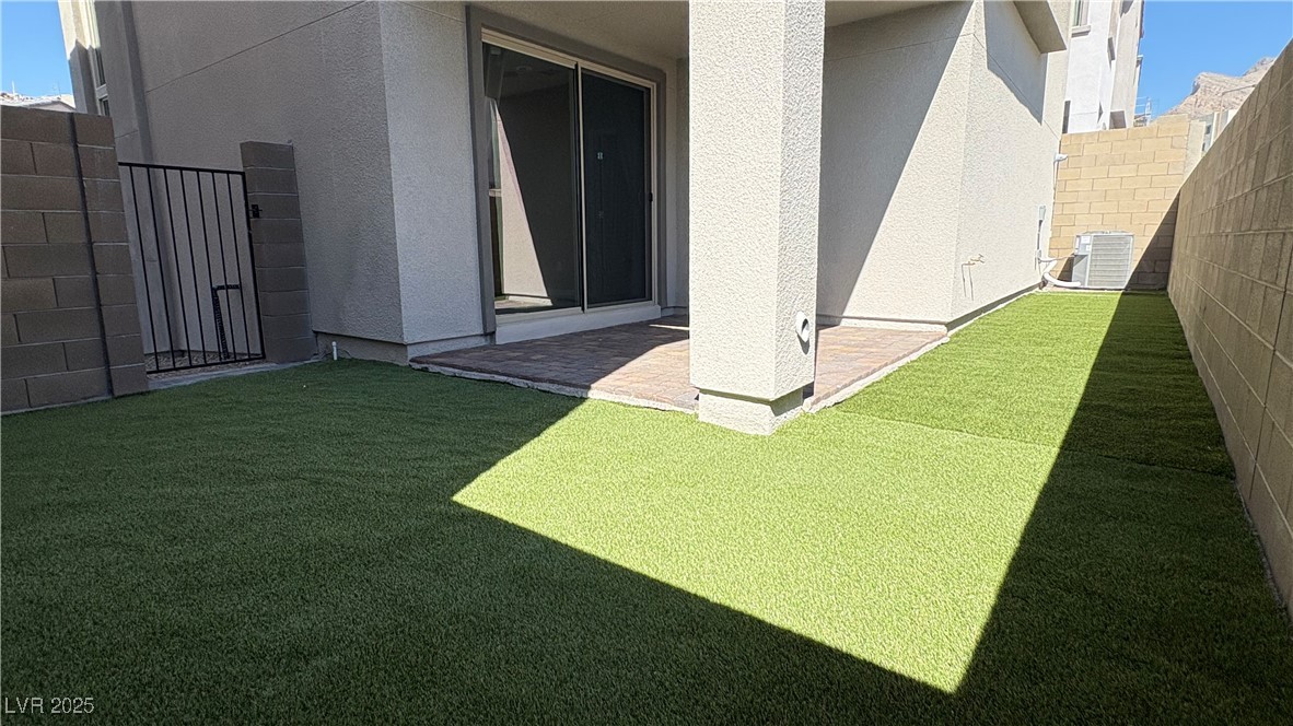 11620 Golden Oriole Avenue