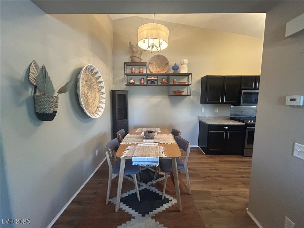 2101 Quartz Cliff Street 207