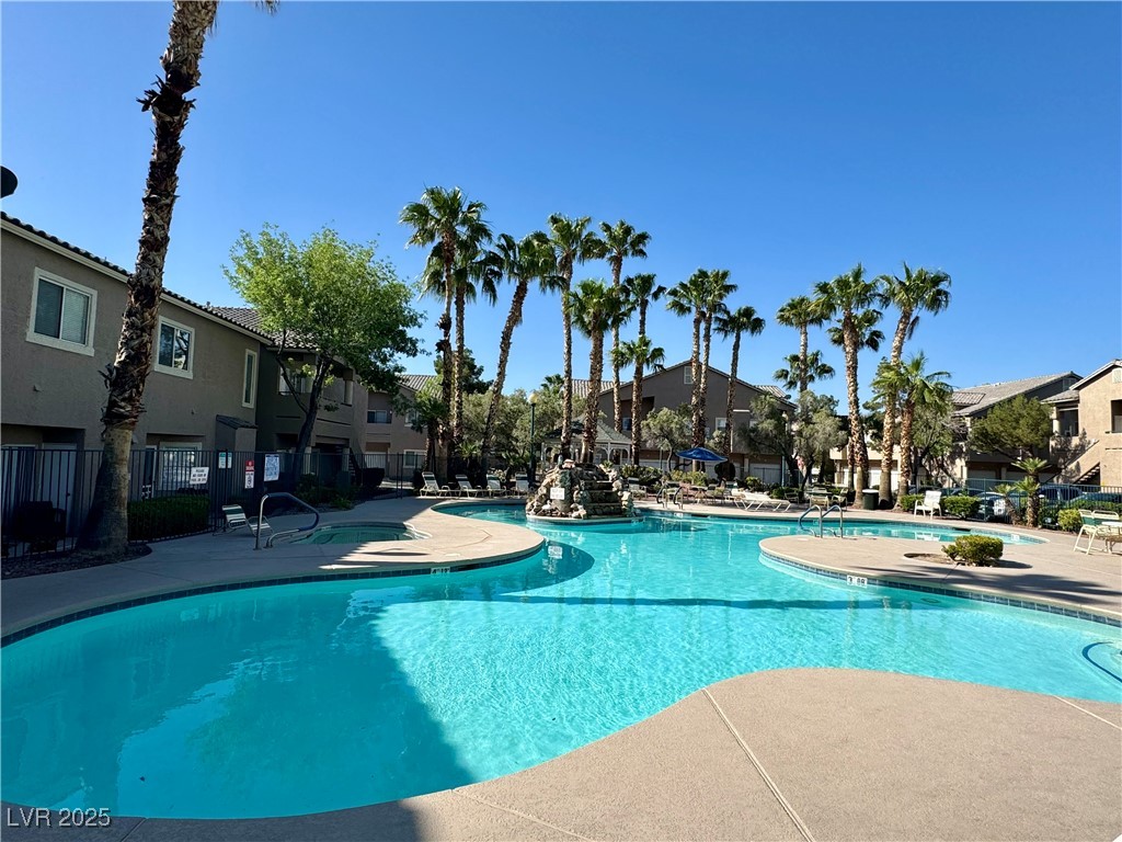 2052 Turquoise Ridge Street 207