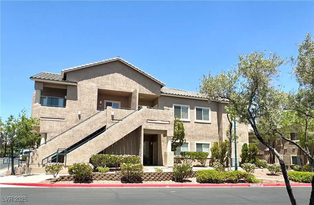 2052 Turquoise Ridge Street 207