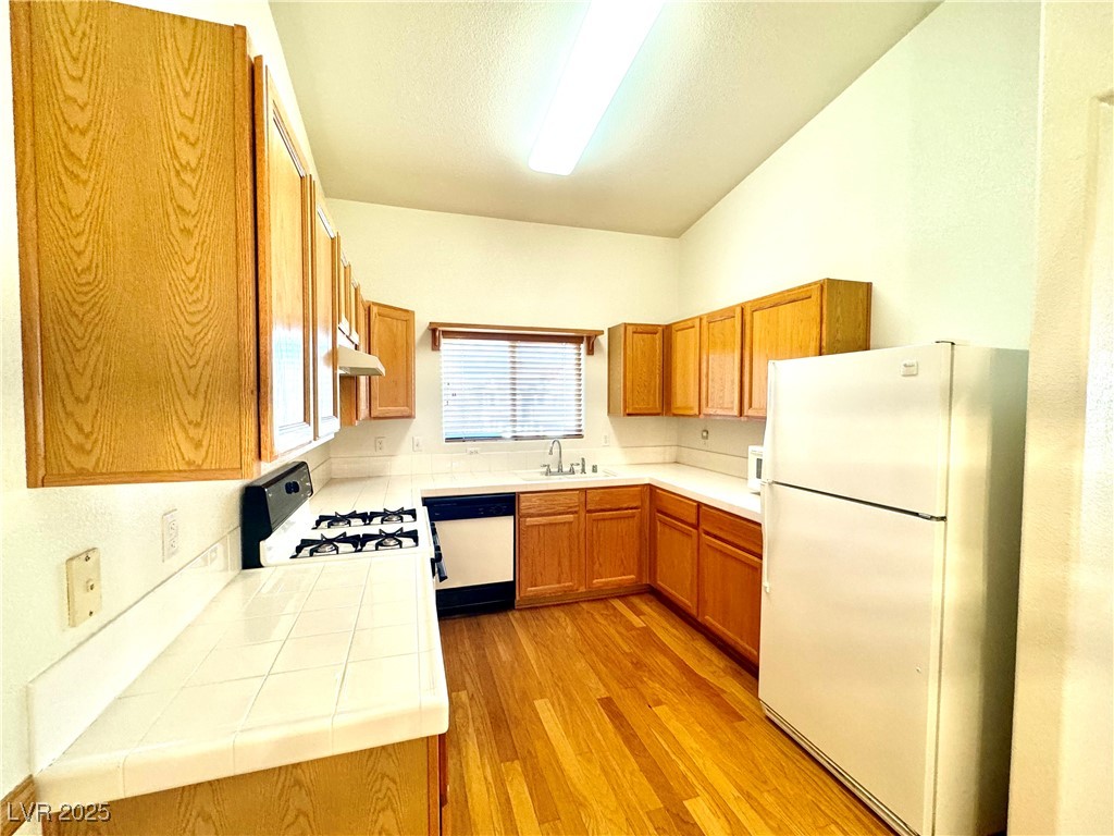 2052 Turquoise Ridge Street 207