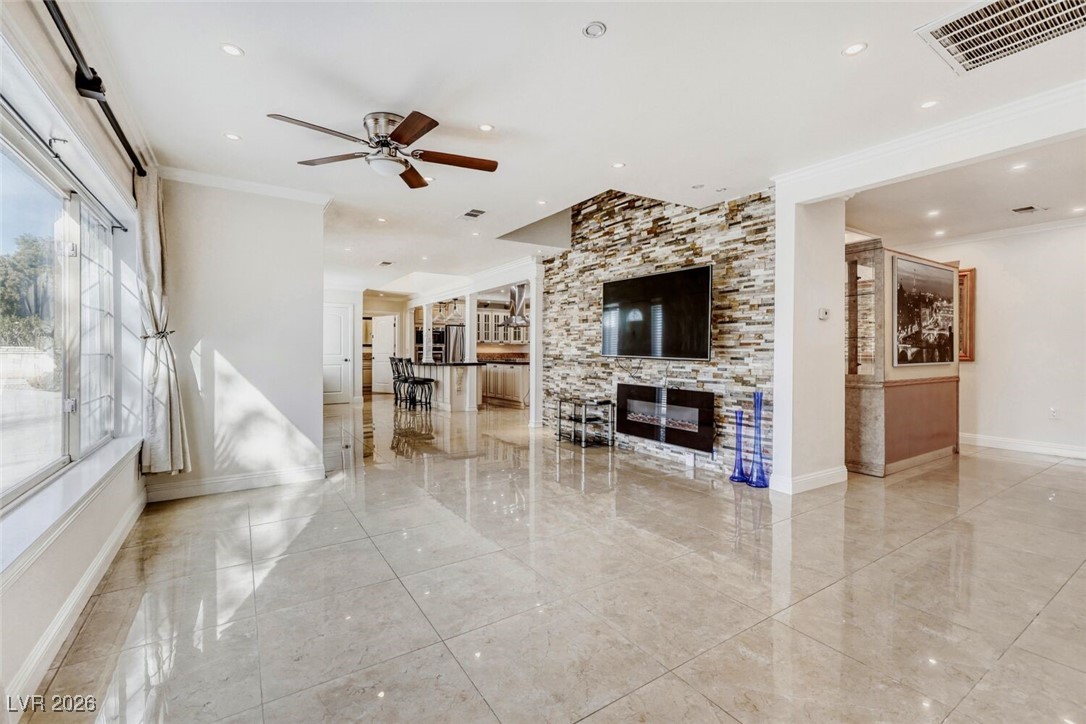1450 Comstock Drive