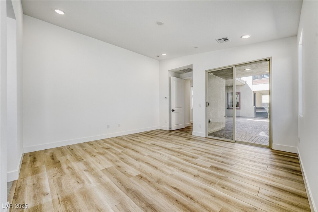 1041 Soaring Sage Avenue