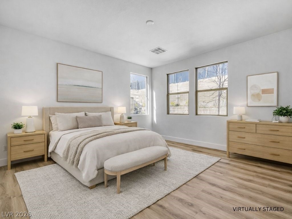 1041 Soaring Sage Avenue