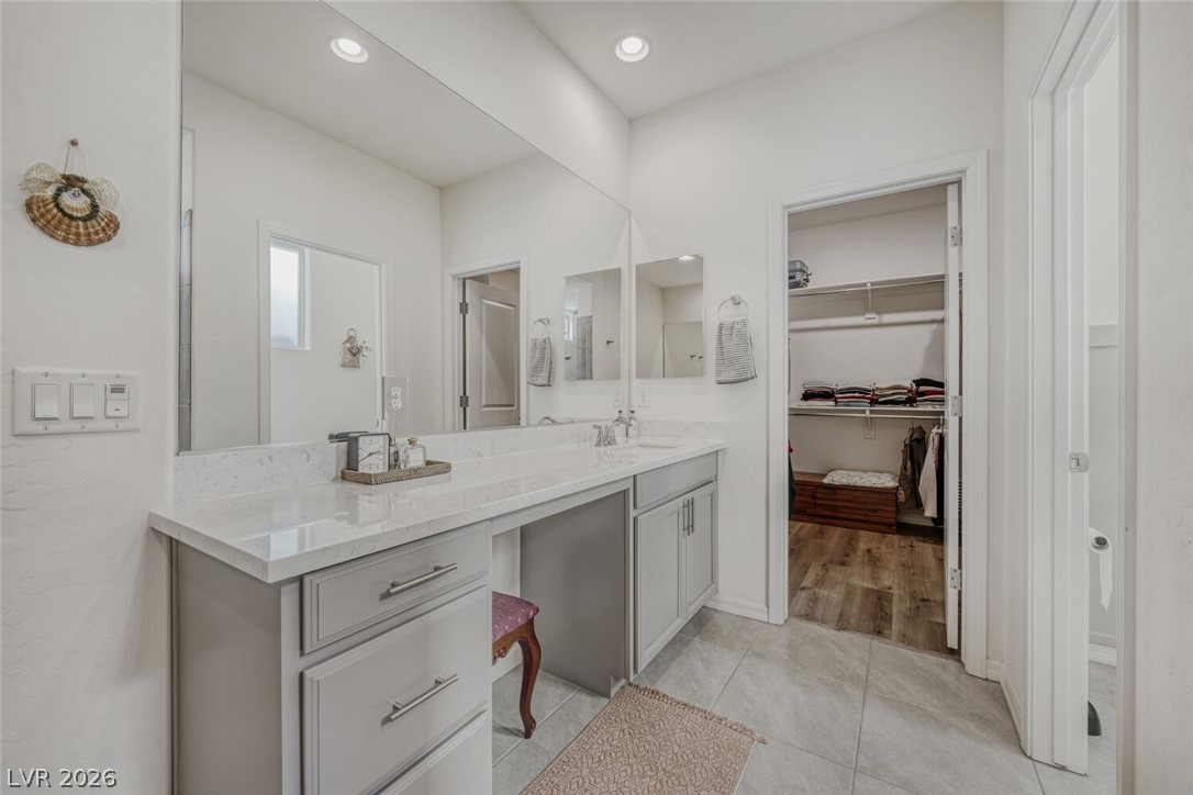 10594 Skye Arroyo Avenue