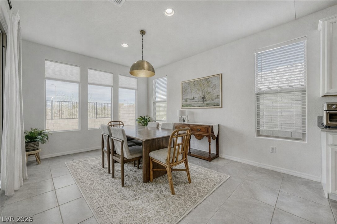 10594 Skye Arroyo Avenue