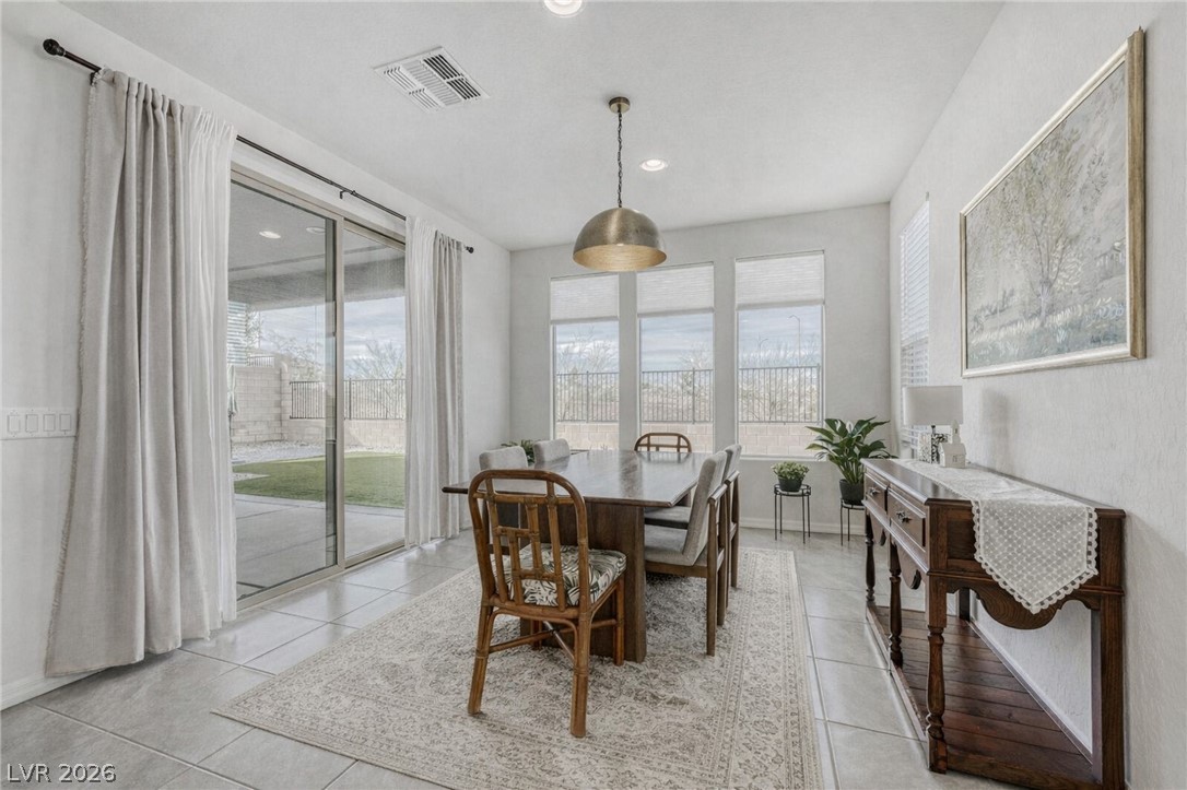 10594 Skye Arroyo Avenue