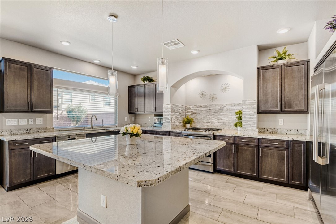 8606 Elk Run Court
