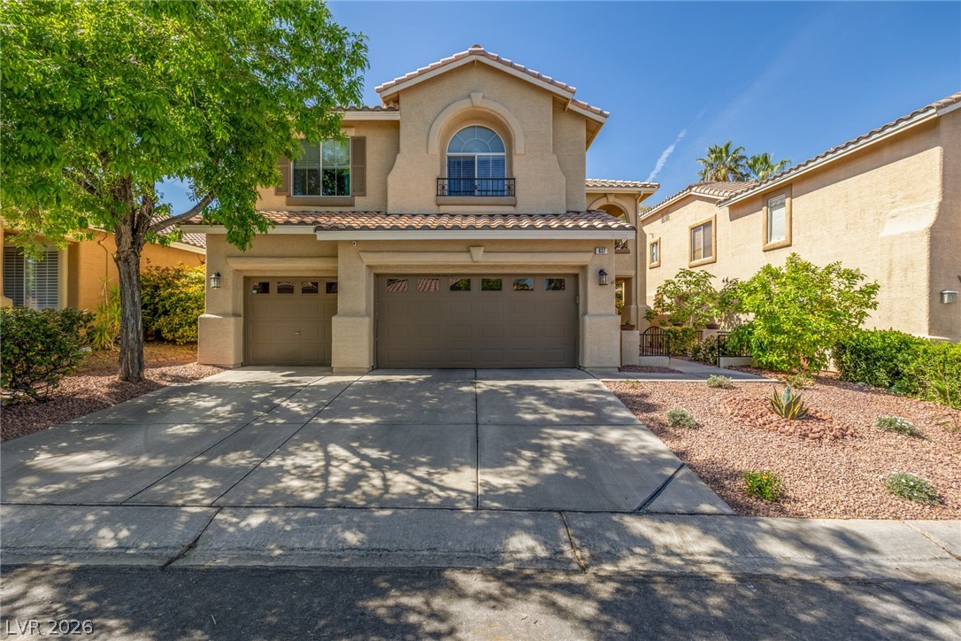 637 Jade Cliffs Lane