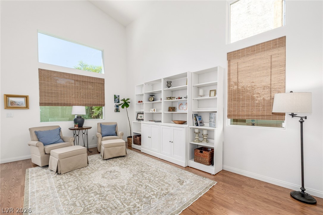 637 Jade Cliffs Lane