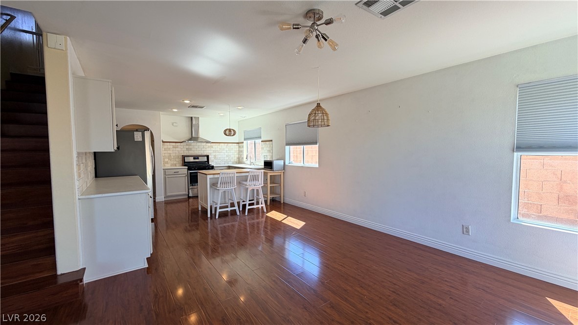 11173 Vivid Avenue
