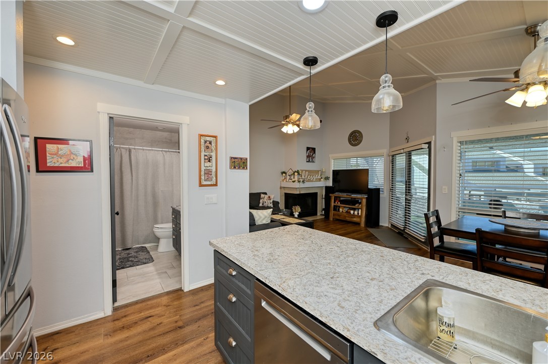 5515 Orchard Lane 5515