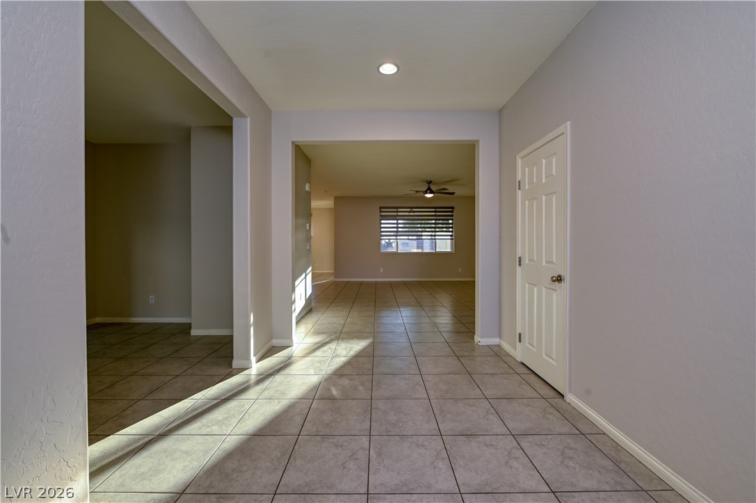 9609 Lexington Arch Street