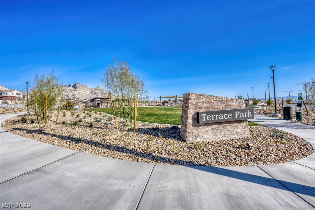 1041 Soaring Sage Avenue