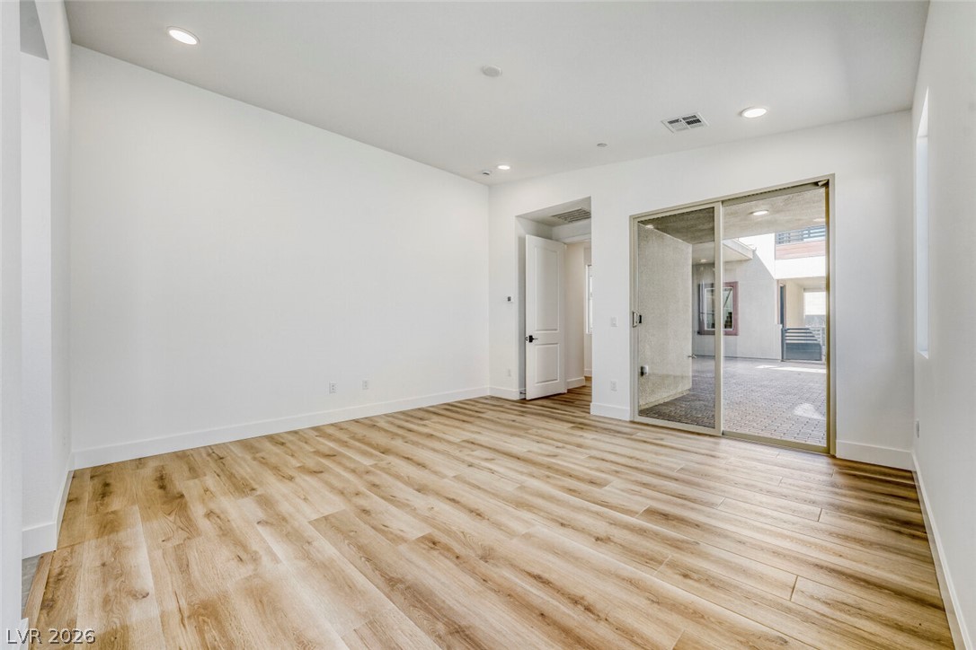 1041 Soaring Sage Avenue