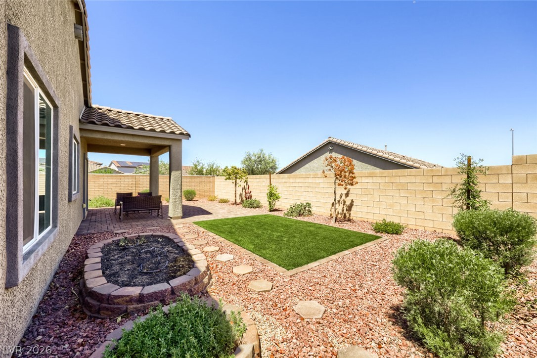72 Summer Rhapsody Avenue