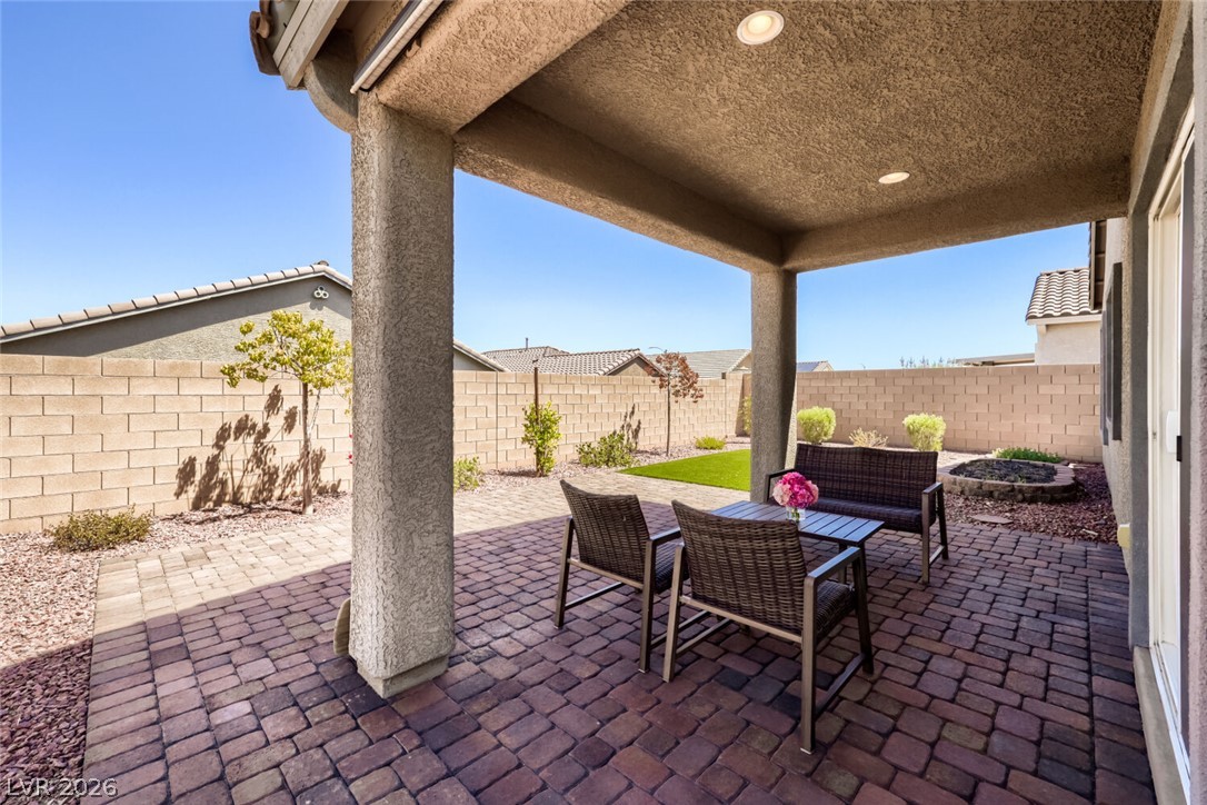 72 Summer Rhapsody Avenue