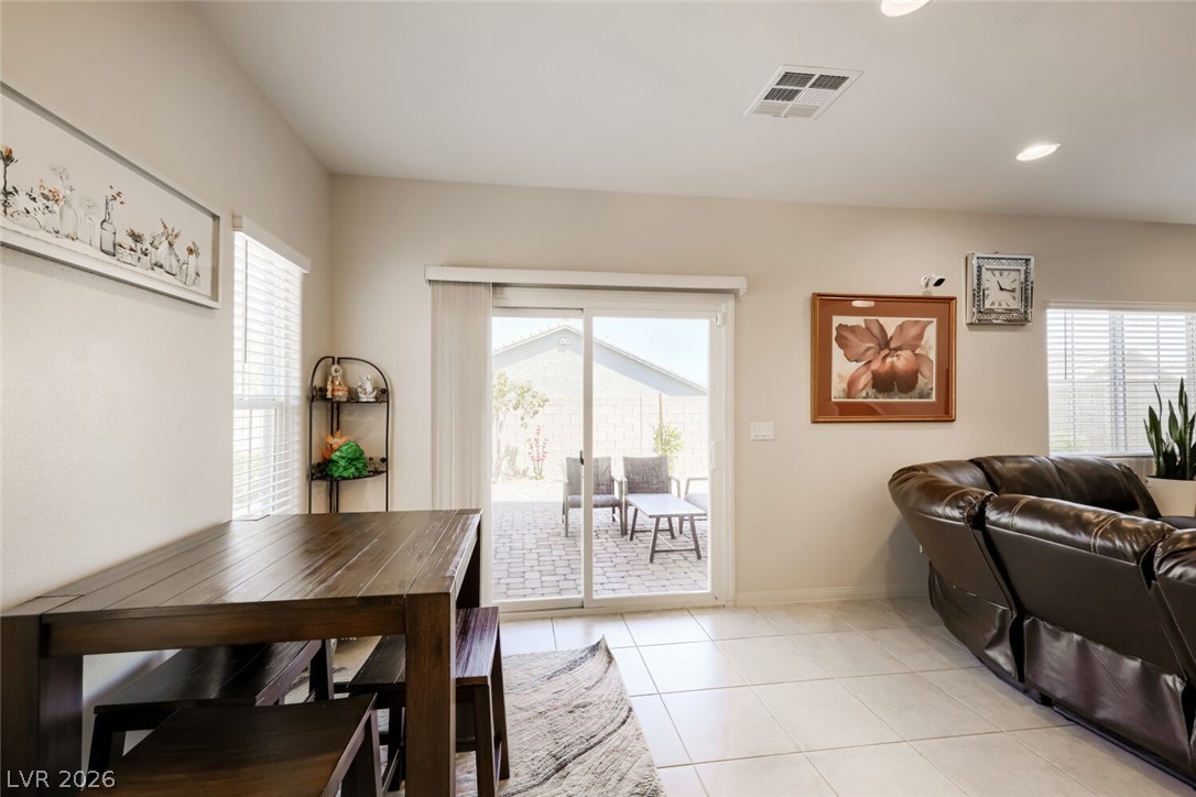 72 Summer Rhapsody Avenue