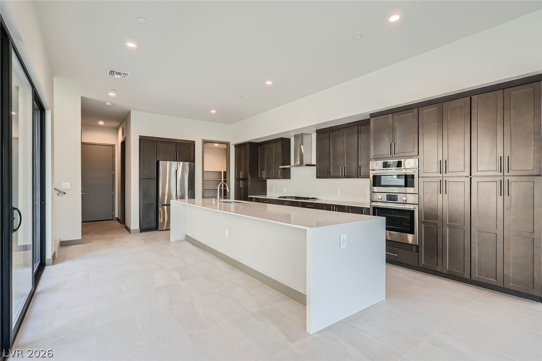 18 Promenade Isle Lane