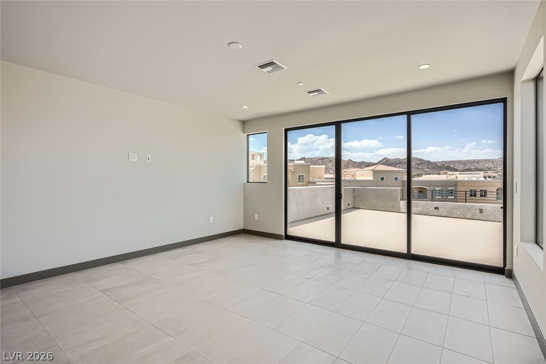 18 Promenade Isle Lane