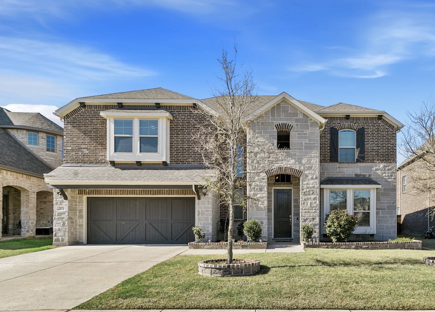 2571 Bottlebrush Drive