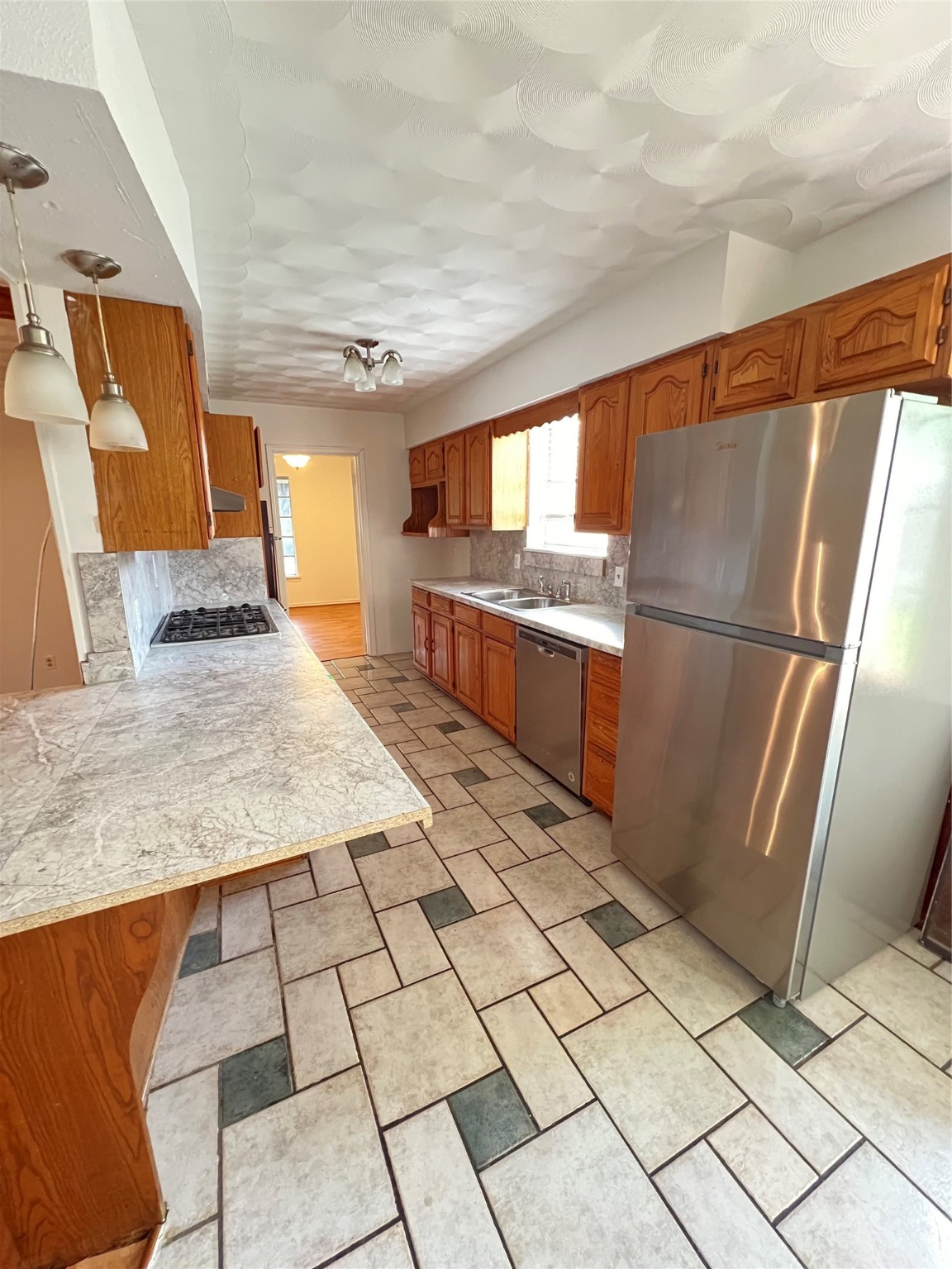 7152 Indian Ridge Trail