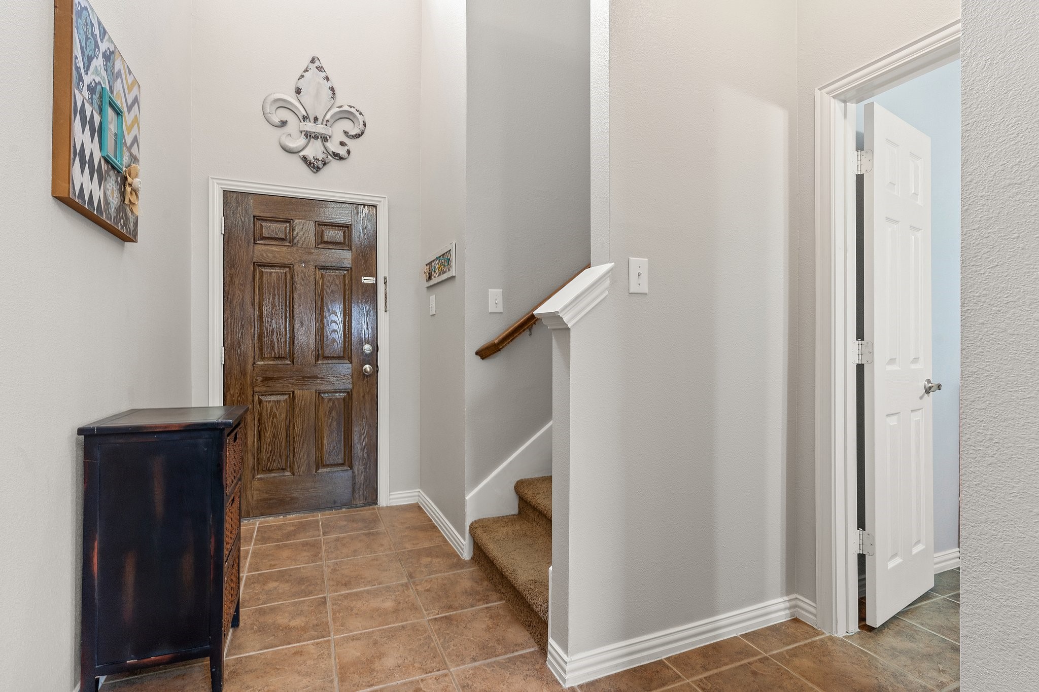 4621 Penelope Lane