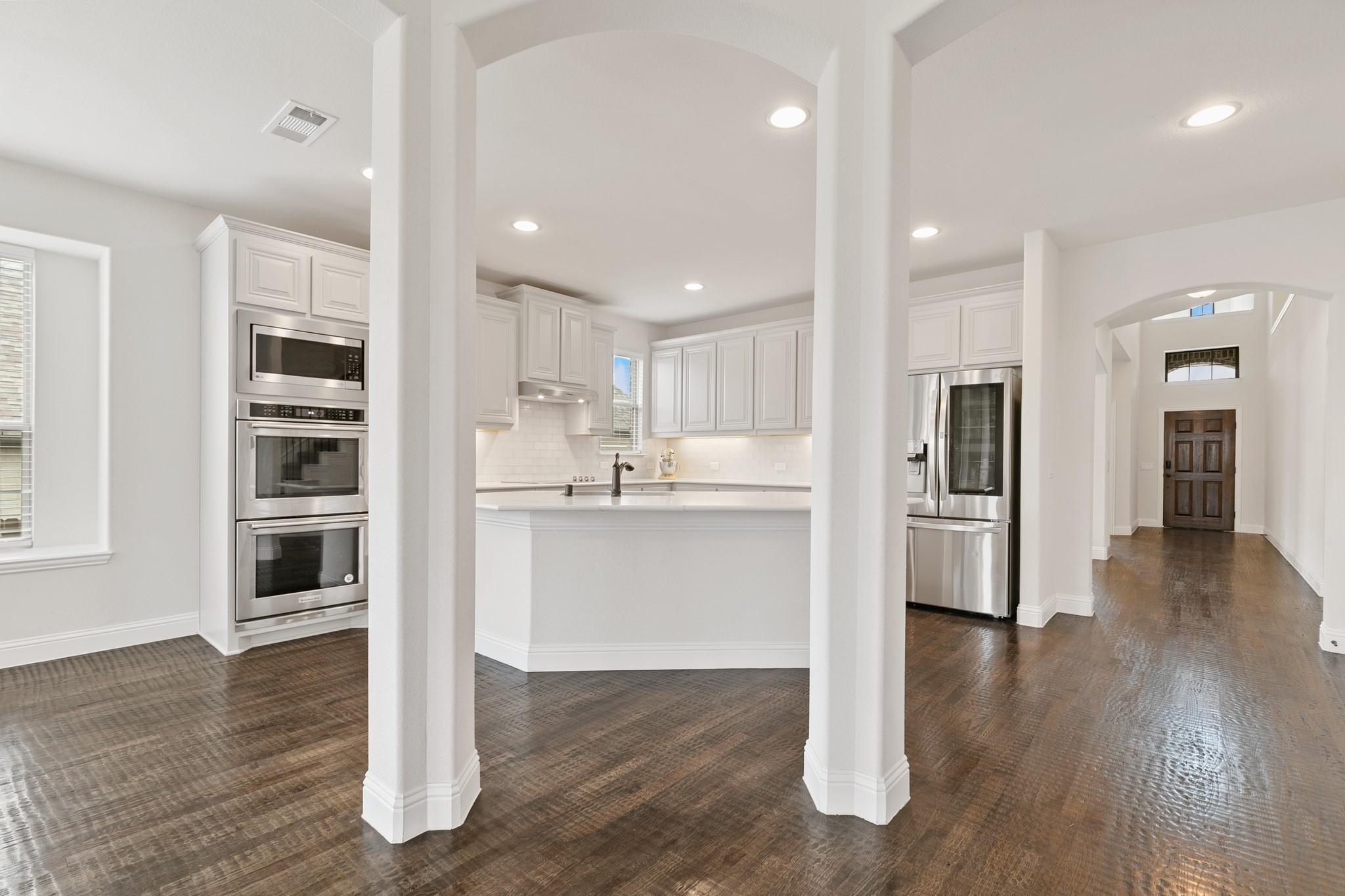 1504 Gabriel Lane