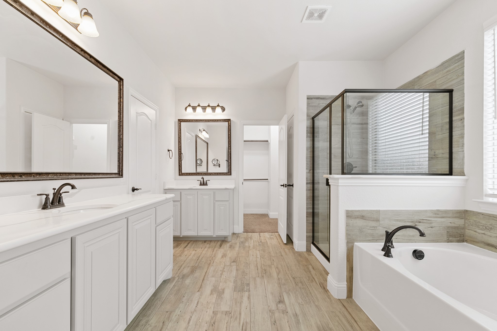 1504 Gabriel Lane