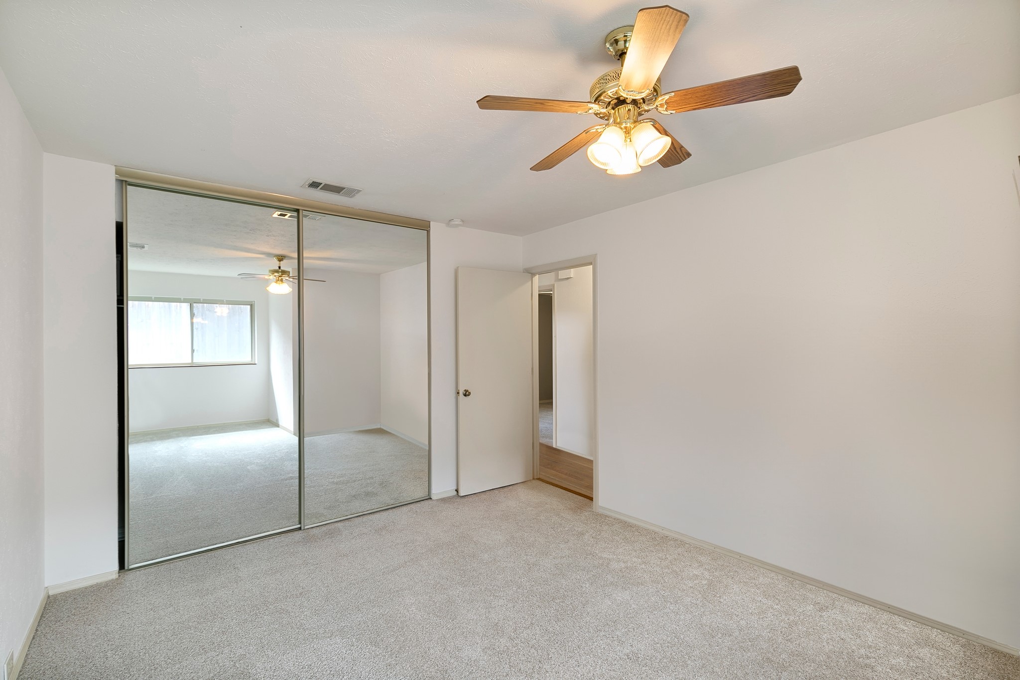 3832 Leathertop Drive