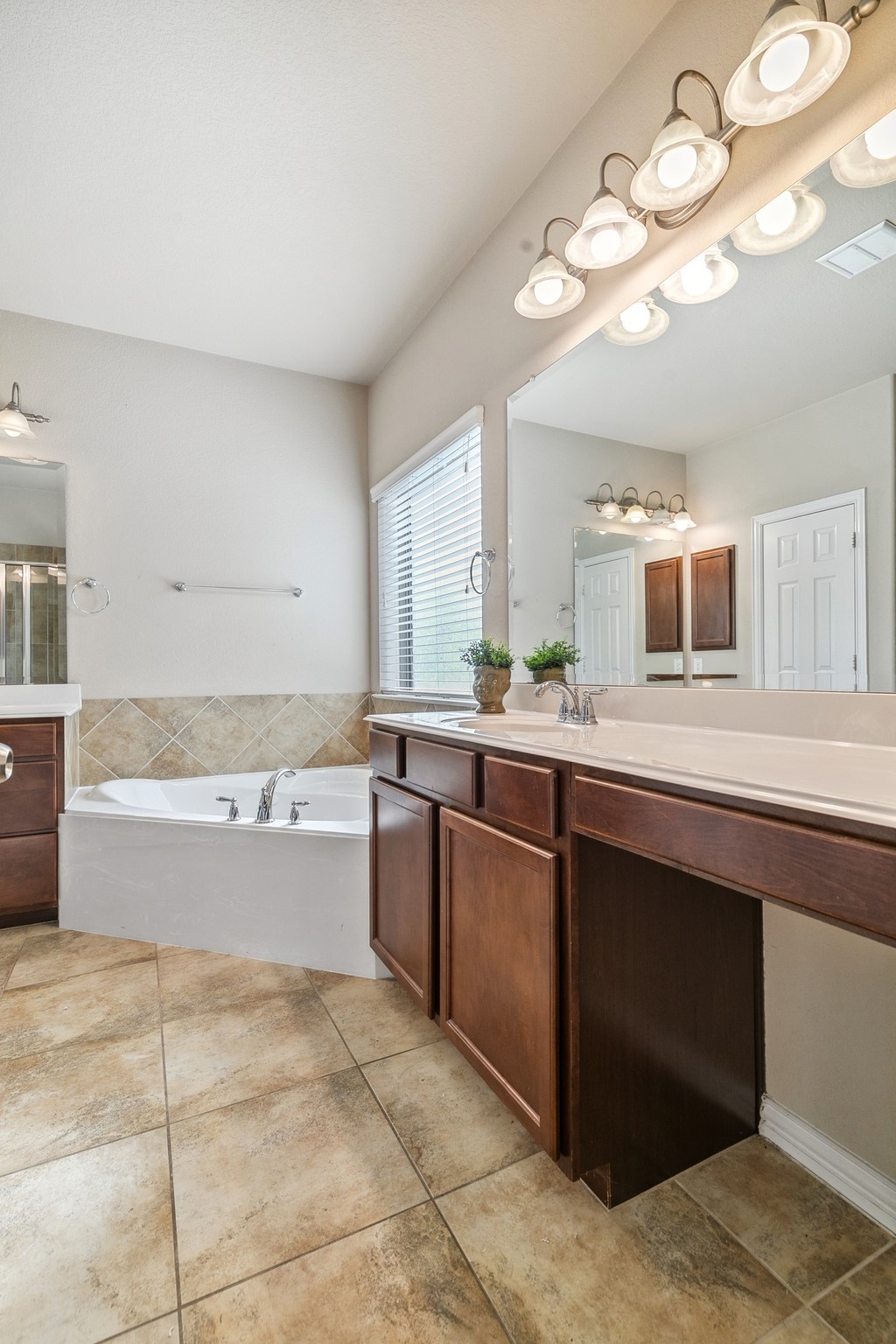 1404 Marshall Creek Road
