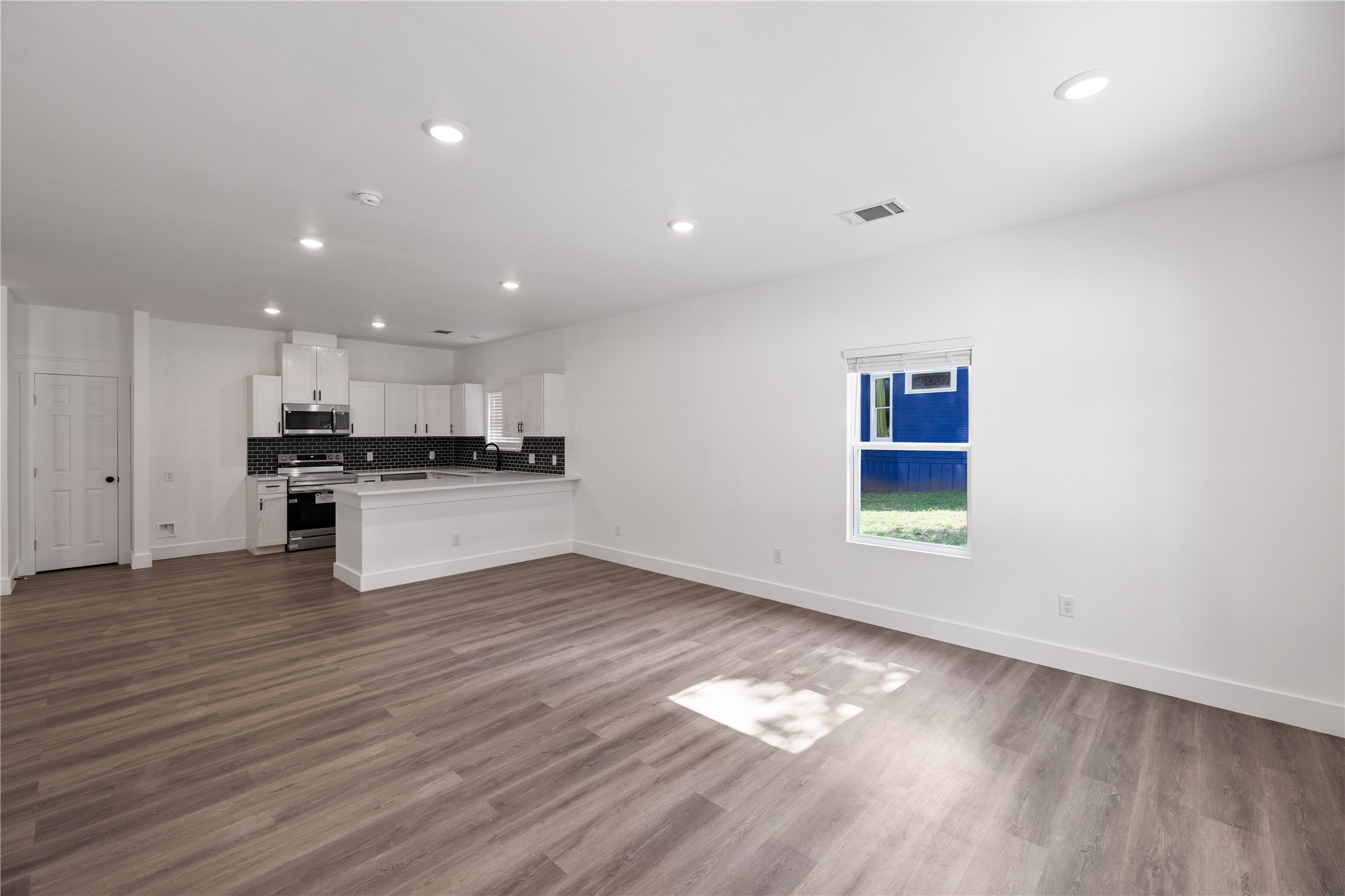 1309 W Sears Street