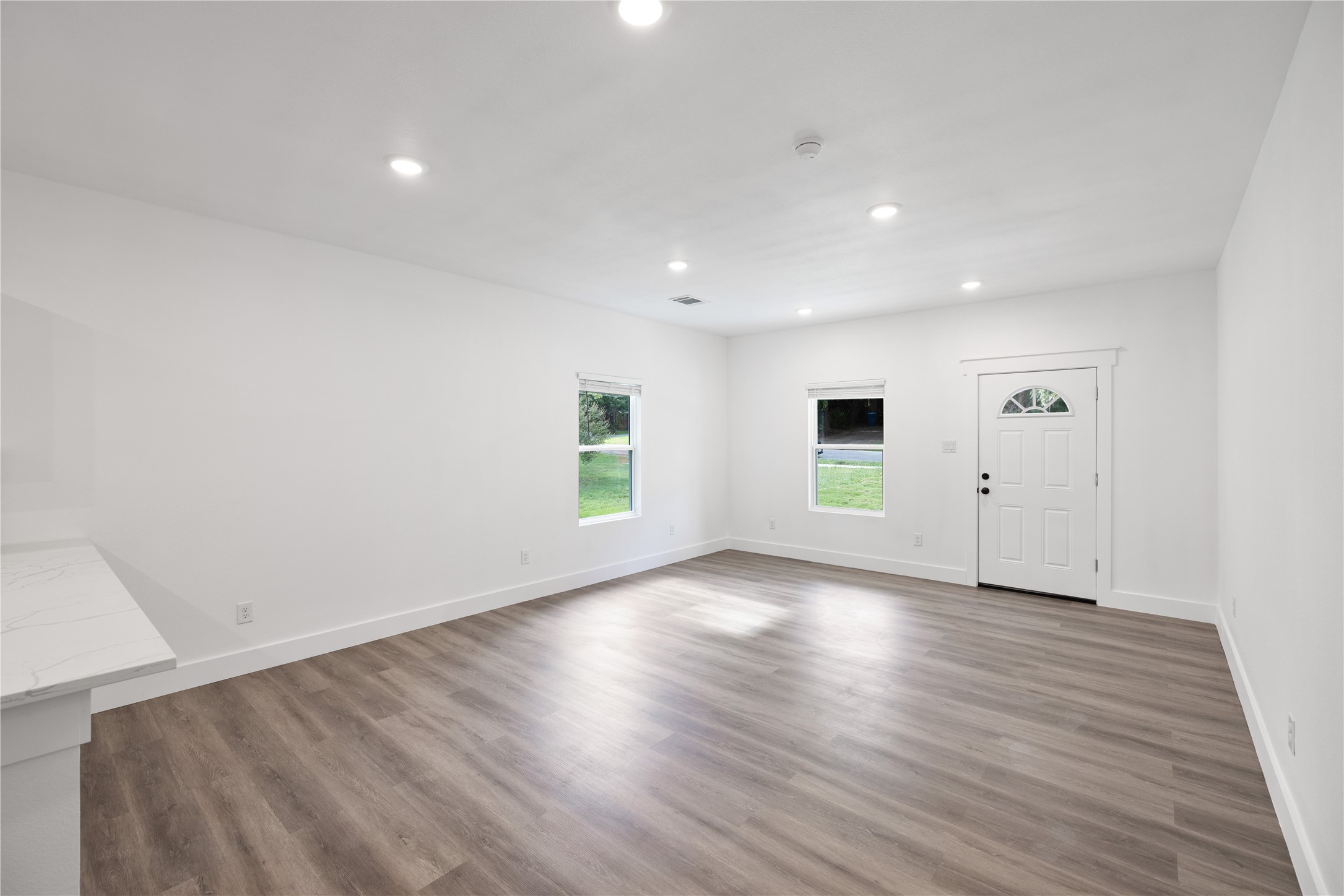 1309 W Sears Street