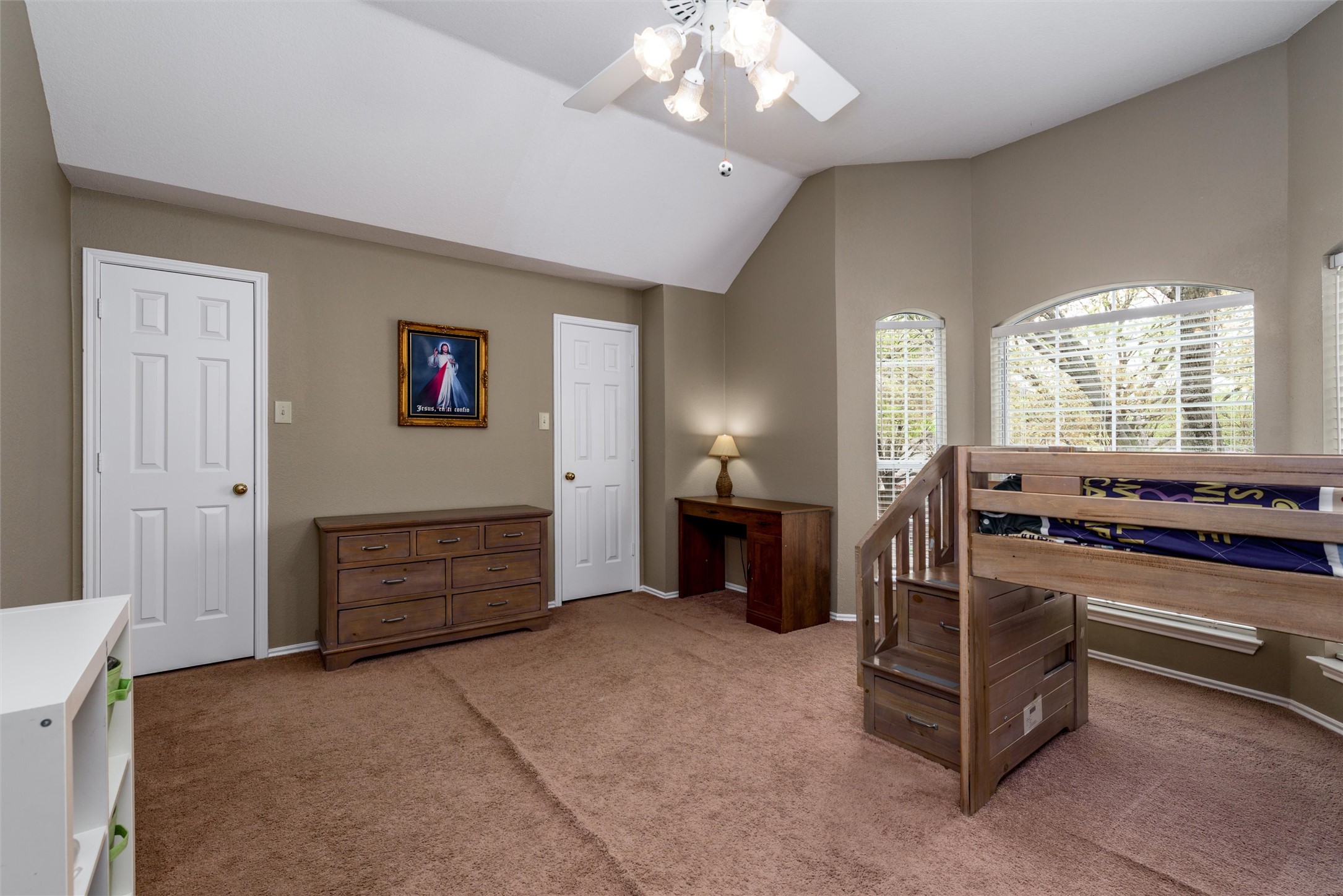 733 Autumn Oaks Drive