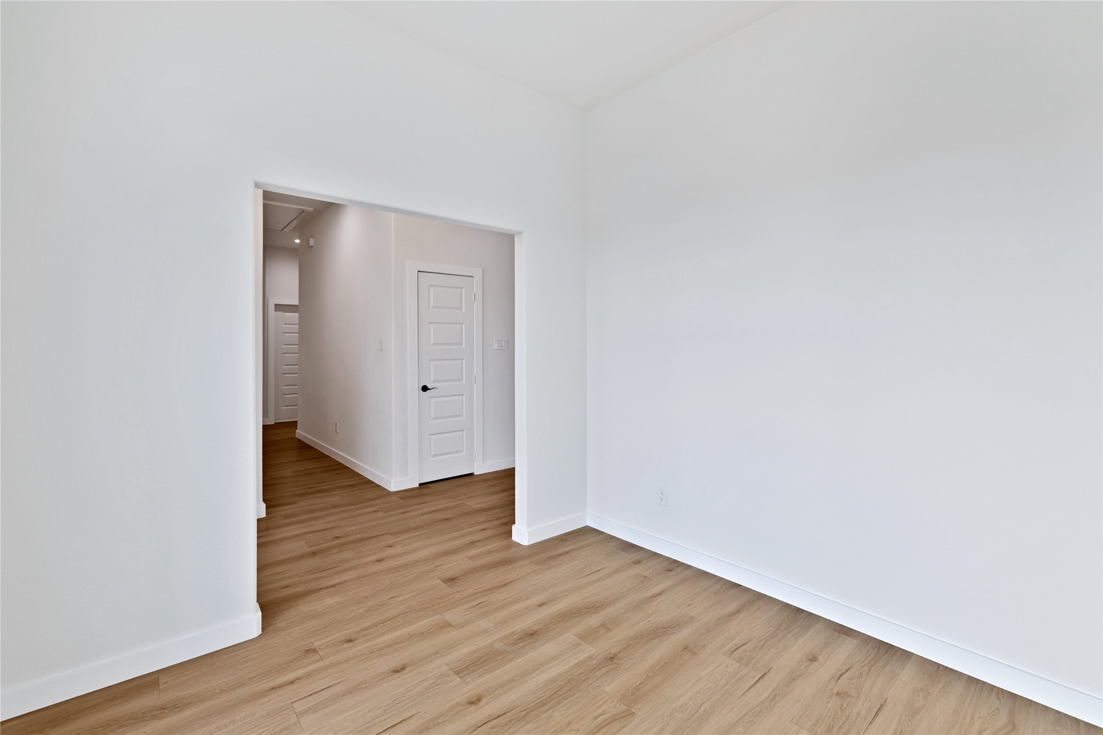 1209 Griffith Avenue