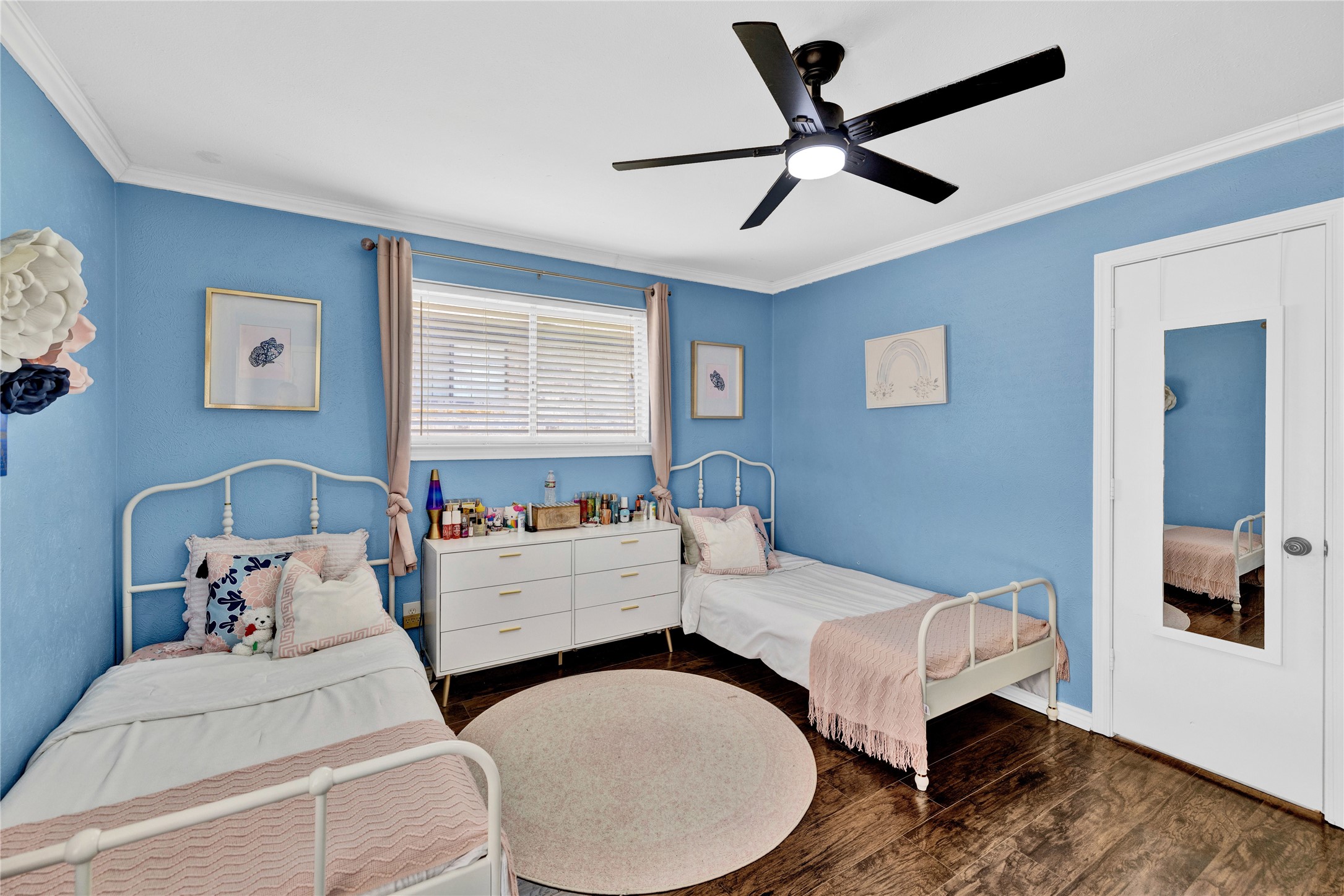7004 Allview Lane
