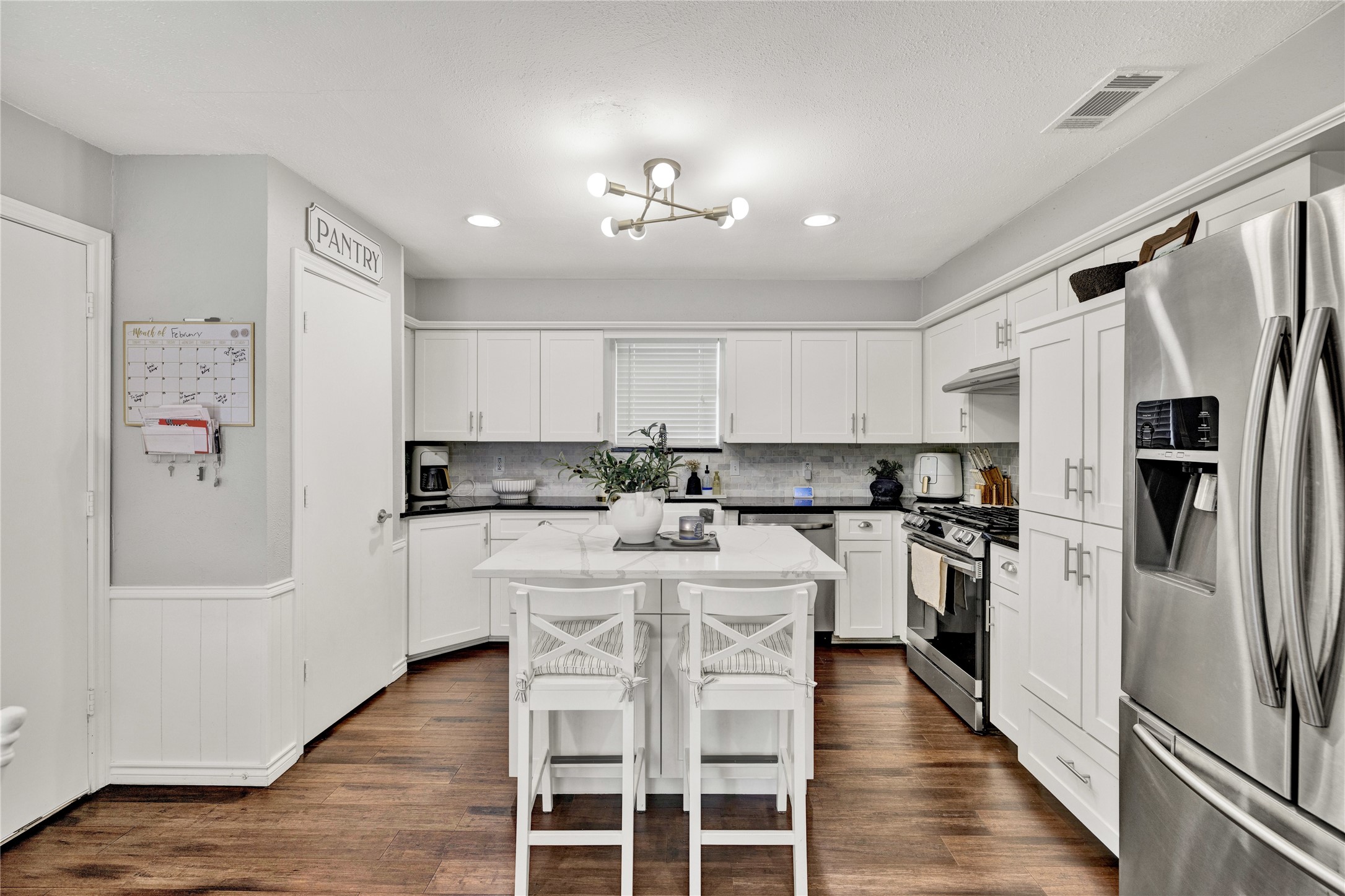 7004 Allview Lane