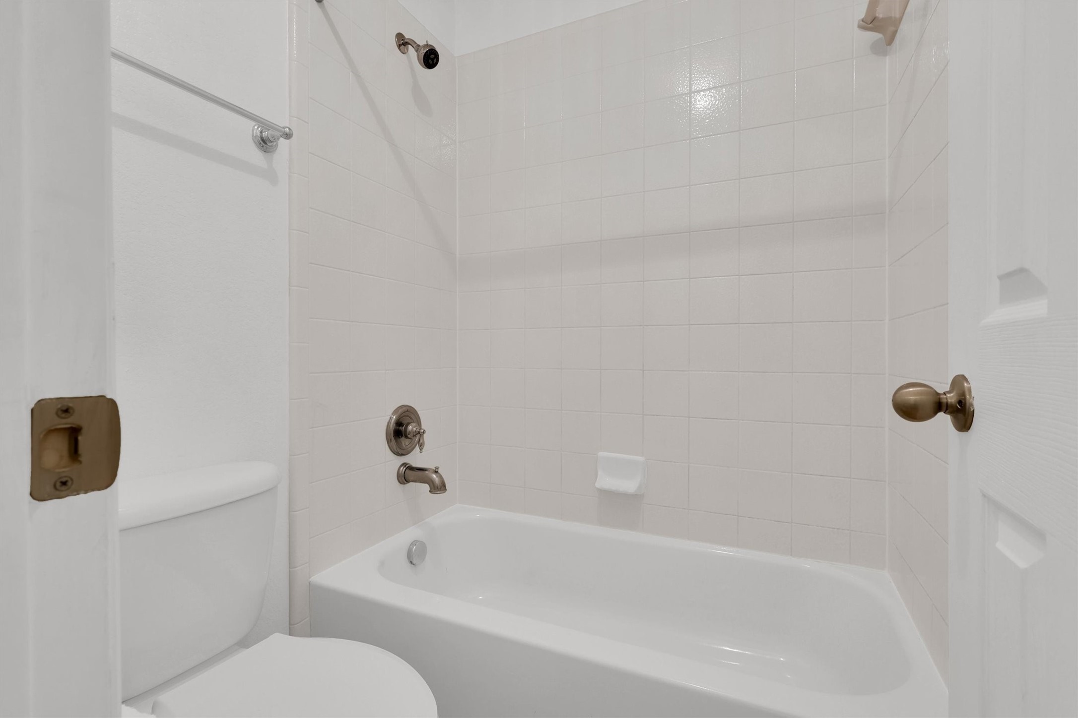 2300 Peppermill Drive
