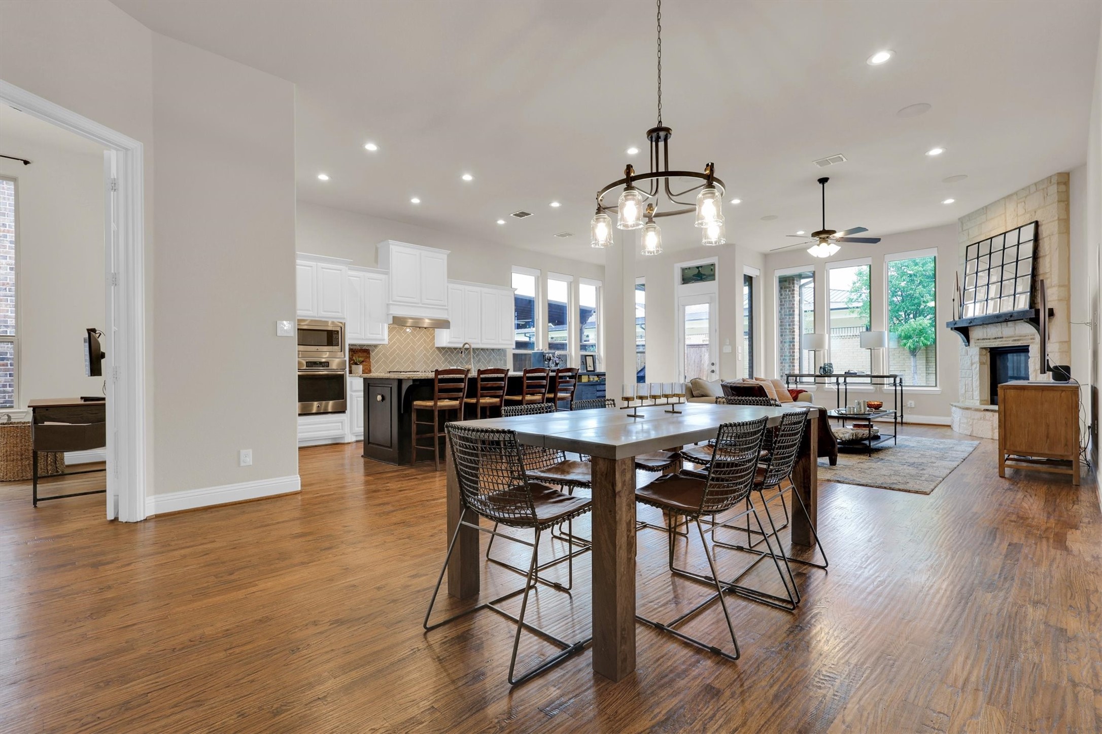 3555 Fieldview Court